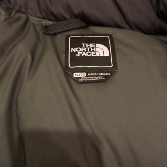 The North Face 1996 NUPTSE Black Down Jacket - Picture 3 of 3